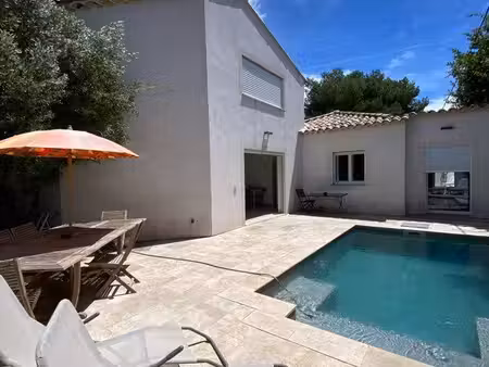 location de villa 5 pièces avec piscine