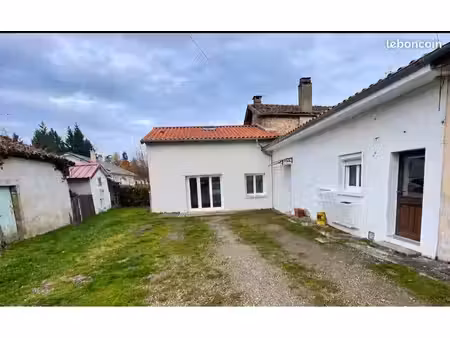 maison à la campagne