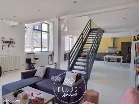 loft/atelier/surface 5 pièces 205 m²