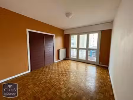 location appartement 3 pièces au mans (72000) : à louer 3 pièces / 58m² le mans