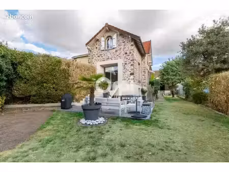 maison 4 pièces 105 m²