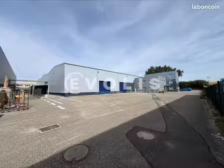 local bureaux 3 603 m²