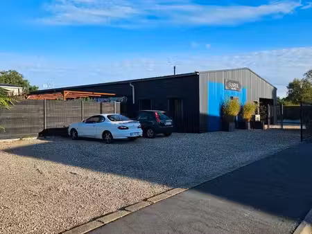 ensemble immobilier 150 m² + entrepôt 130 m² — villieu 01800
