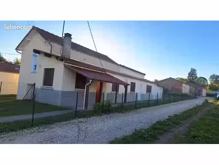 maison de ville à louer