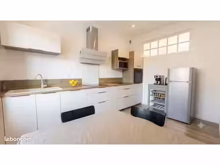 t3 meublé 63 m² rénové – poncin – 750 chauffage et charges compris – terrasse  garage