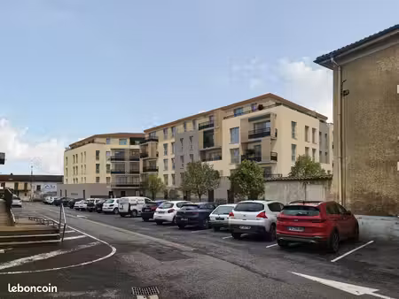appartement 4 pièces 81 m²