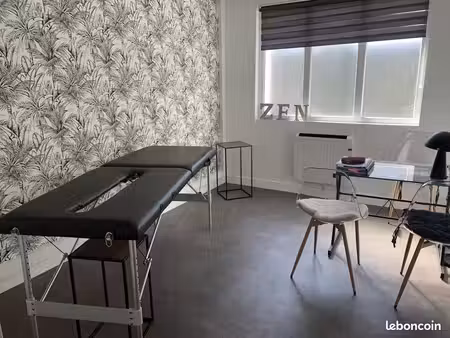 bureau 12 m²