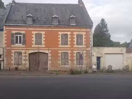 immeuble de rapport à proximité du centre de marle