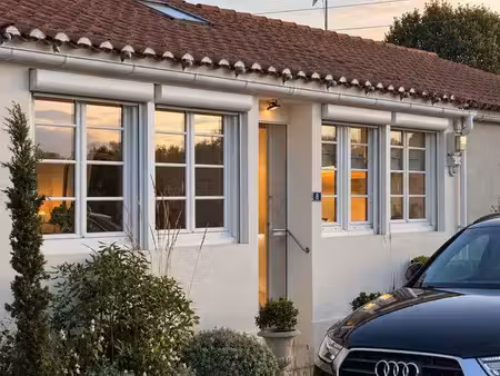 maison 65m2 rénovée avec jardin paysager & spa