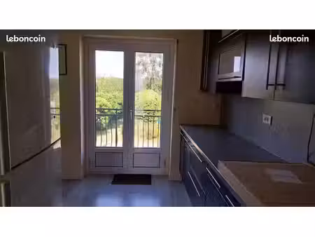 maison semi-individuelle 85 m²