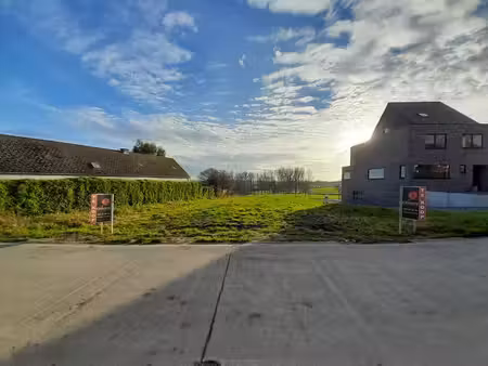 ​​​​​​​bouwgrond voor halfopen bebouwing (501m²) te galma...
