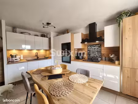 appartement 3 pièces 68 m²