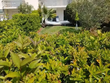 t2 avec grand jardin au calme