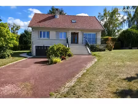 maison 6 pièces 179 m²
