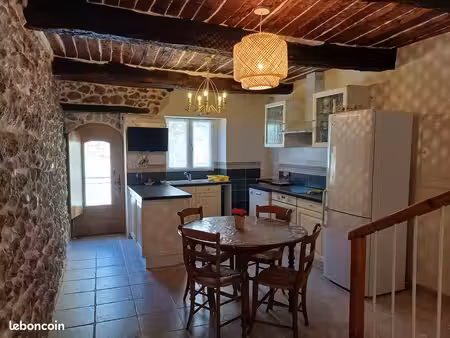 location maison meublée à l année
