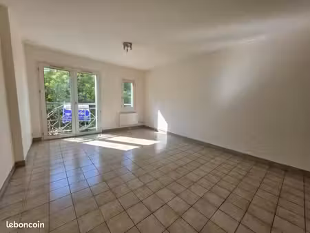 appartement 1 pièce 33 m²