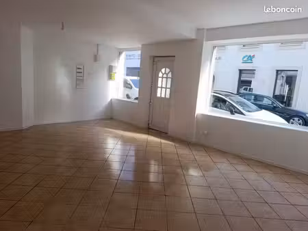 a louer local commercial