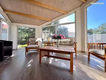 maison 5 pièces 130 m²