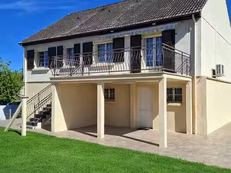 maison individuelle lieu montluçon-désertines proche collèg désertines