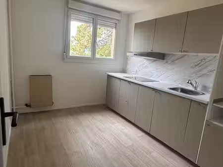 appartement 55 m² – refait à neuf – proche gare ligne p