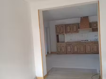 maison avec jardin et garage