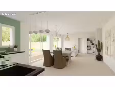 maison hors lotissement quartier résidentiel