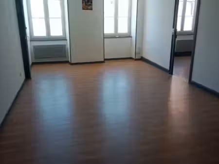 appartement 58m2 gannat centre