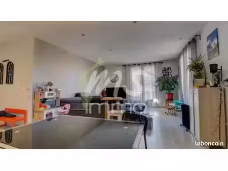 maison 4 pièces 115 m²