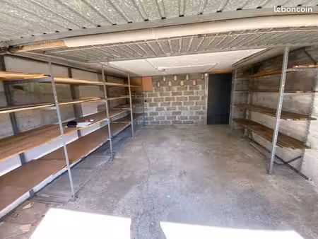 location garage boxé