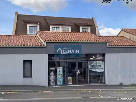local commercial 223 m²
