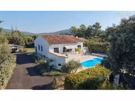 villa 128m2 rénovée au calme proche des commodités