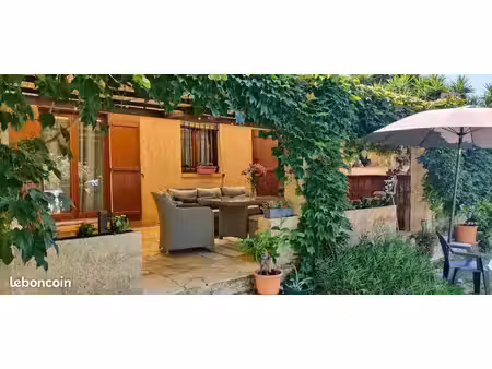 villa plain-pied 103 m² – 3 chambres – terrain 716 m² piscinable – la londe-les-maures – d