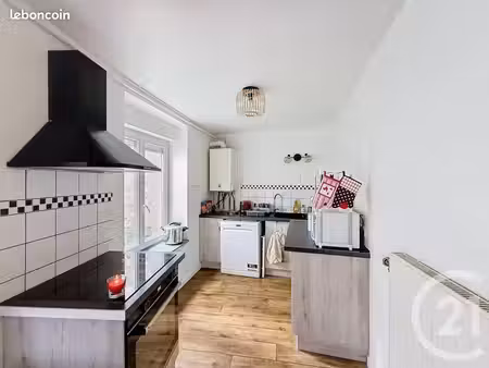 appartement 3 pièces 66 m²
