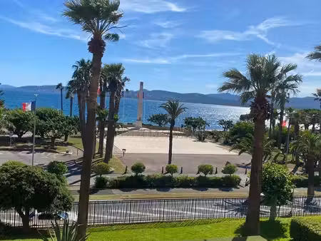 appartement f2 vue mer panoramique dans triangle d'or avec garage sécurisé et cave