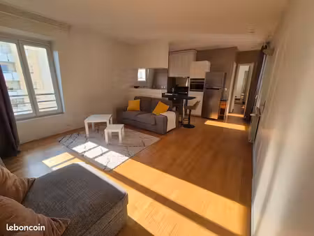 bécon 2 pièces 45 m² meublé