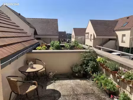 studio avec terrasse privée