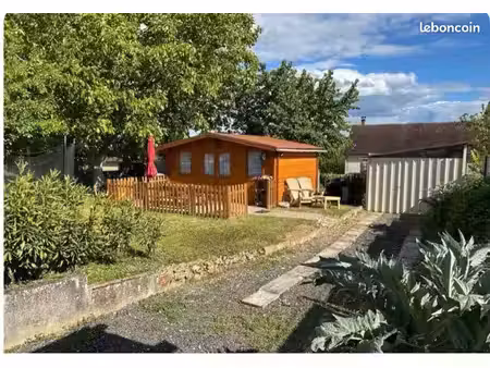 terrain constructible de 340 m² – chalet  garage et beau potentiel