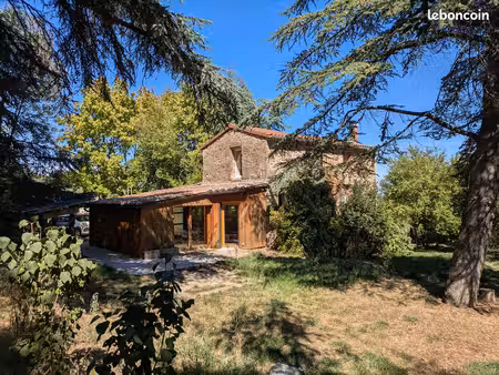 maison 6 pièces 120 m²