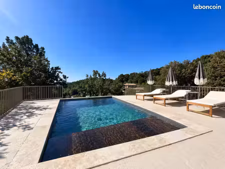 maison piscine 6 pièces ailhon