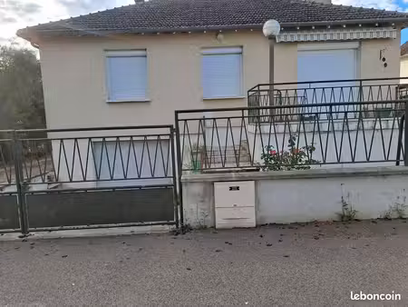 vends maison augy
