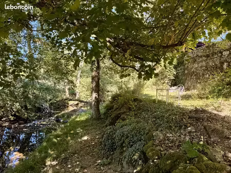 rare maison de caractère avec jardin et ruisseau – vernoux-en-vivarais