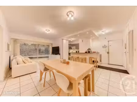 appartement 3 pièces 66 m²
