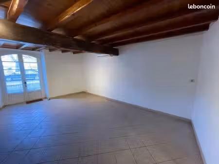 maison de village rénovée à louer