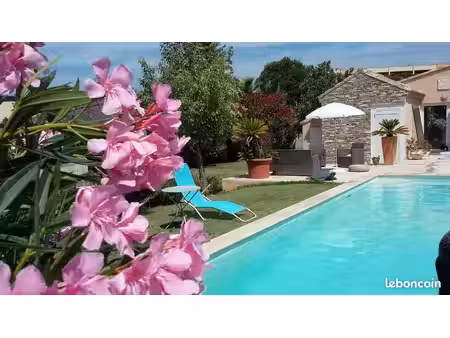 villa indépendante d'exception à 200m de la plage