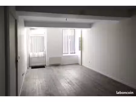 a louer appart. f2 entierement neuf de 45 m²