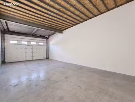 entrepot - logistique 60 m² roquebrune sur argens