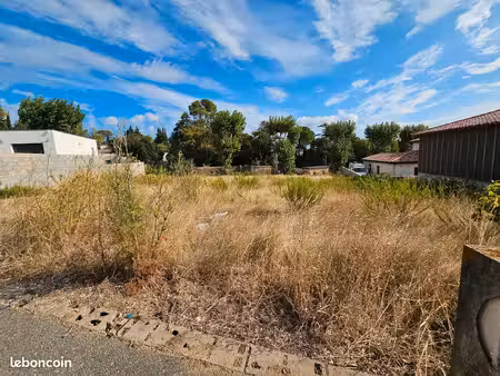 terrain 850 m2 viabilisé