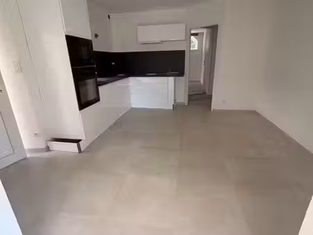 appartement t3 refait à neuf au calme