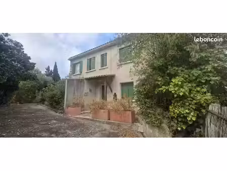 propriété 4 pièces 97 m²