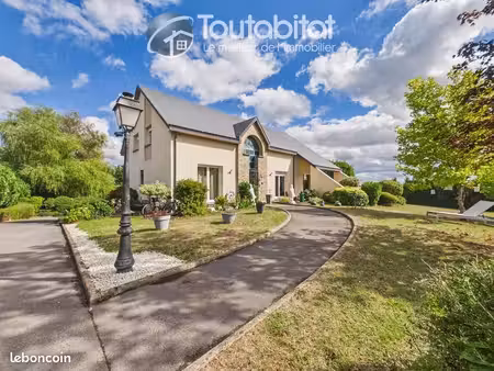 propriété 238 m² vivier au court
